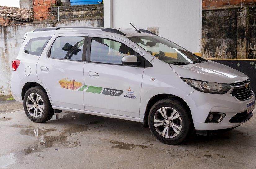 DMTT prorroga prazo para inclusão de veículos em novas autorizações de táxi