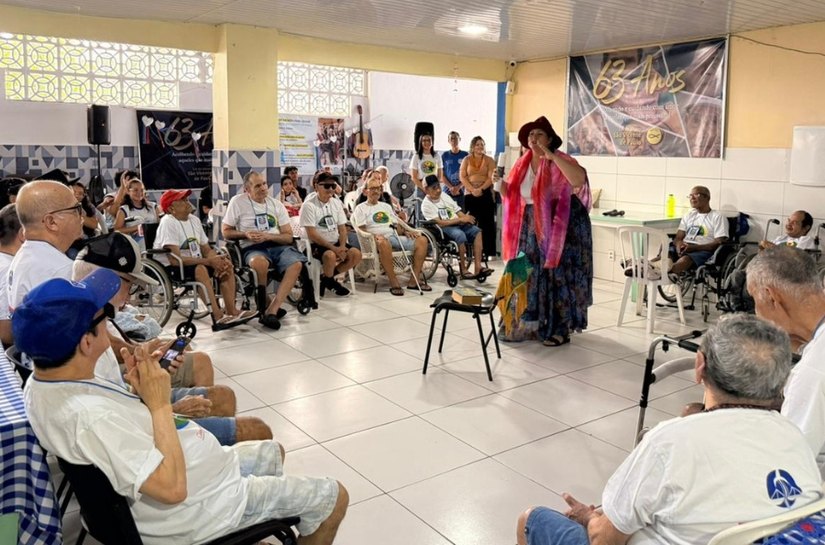 Experiência e juventude se encontram em ação do Cidadania em lar para idosos