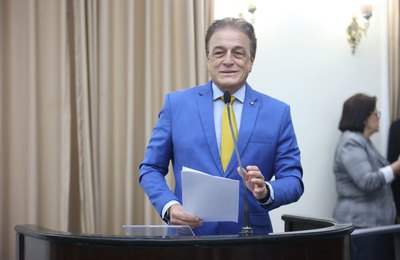 Galba Novaes propõe título de Cidadão Honorário do Estado ao cantor e compositor Jorge de Altinho