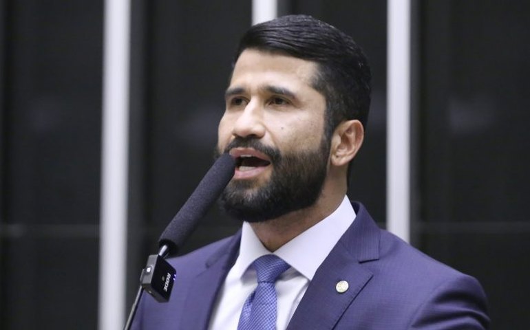 Comissão aprova restabelecimento de itens vetados em Lei Orgânica das Polícias Civis