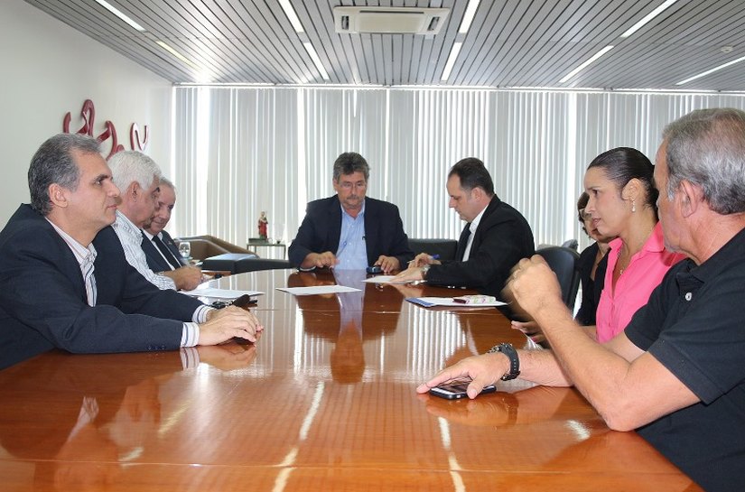 Fiea e SRTE firmam parceria para inserir jovens no mercado de trabalho