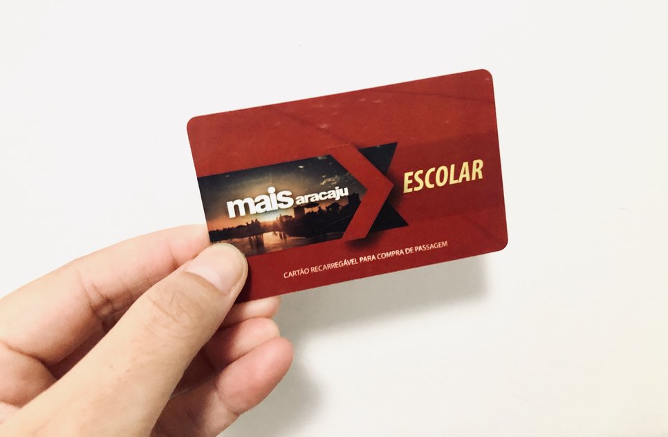 A partir desta terça-feira (1º), começa o recadastramento do Cartão Mais Aracaju Escolar para os estudantes da região metropolitana. O procedimento pode ser realizado de forma online, pelo Aracajucard, independente da modalidade de ensino. No site, os usu / Foto: Foto: AracajuCard/ Divulgação