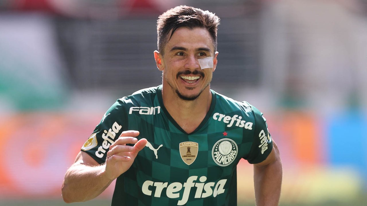 Zé Rafael amplia contrato com o Palmeiras até dezembro de 2026: 'Feliz e motivado'