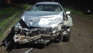 Acidente deixa mulher morta e três pessoas feridas em Sergipe; um dos motoristas fugiu do local