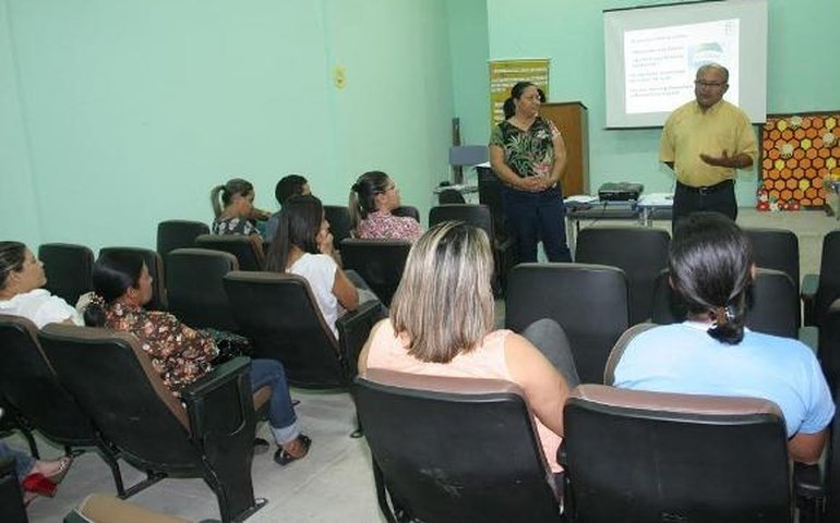 Educadores de Santana do Ipanema participam de capacitação