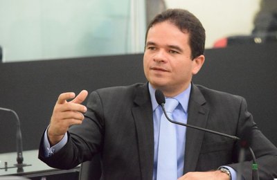 Marcelo Victor é eleito presidente da Assembleia Legislativa  