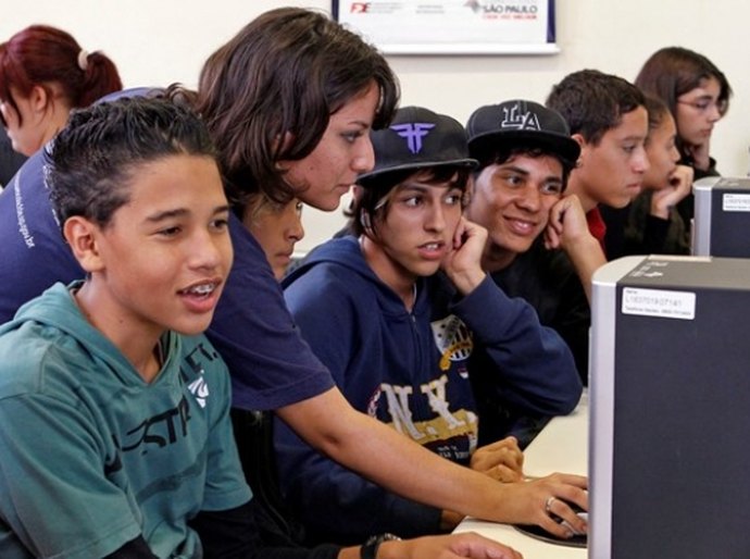 Sine disponibiliza intermediação para estagiário e jovem aprendiz