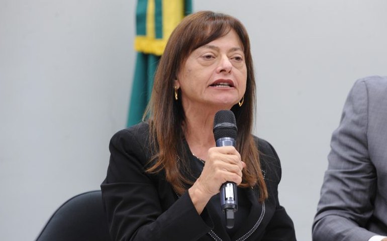 Comissão aprova inclusão de colégios de aplicação na rede federal de educação tecnológica