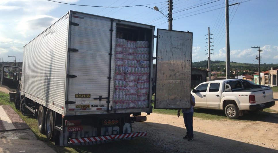 CAMINHÃO ROUBADO É RECUPERADO EM SOCORRO
