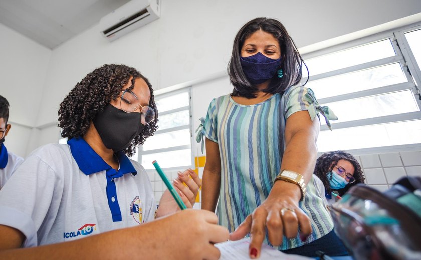 Estado mantém e Maceió suspende por 48h aulas na rede de ensino em virtude das chuvas