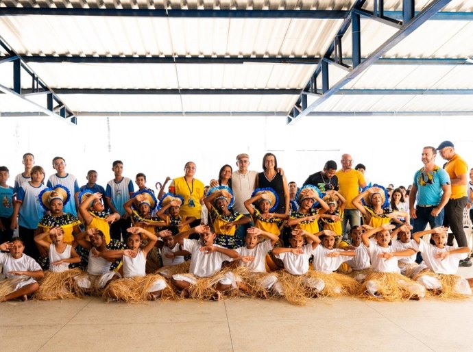 Arte em Movimento conecta escolas da rede municipal por meio da cultura