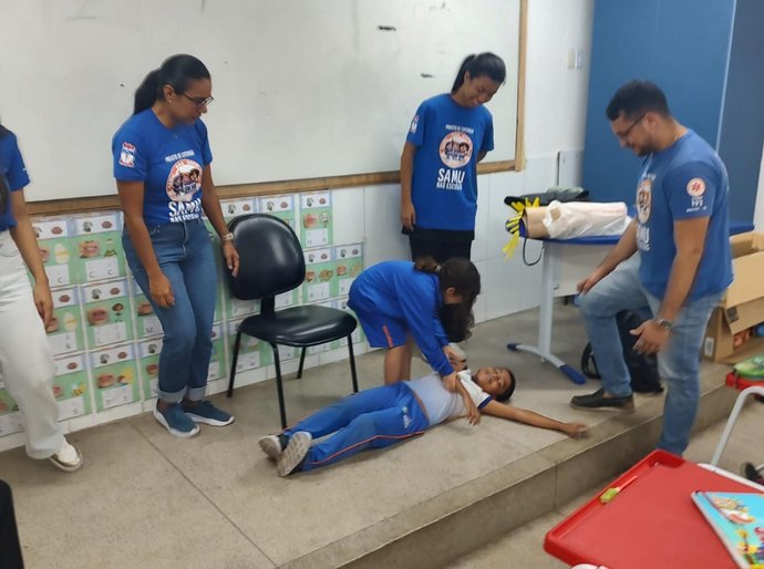 Projeto Samu nas Escolas inicia atividades de 2025 com foco em cidadania e primeiros socorros