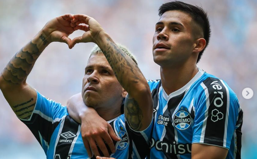 De virada, Grêmio vence o lanterna Atlético-GO no Campeonato Brasileiro e afasta crise