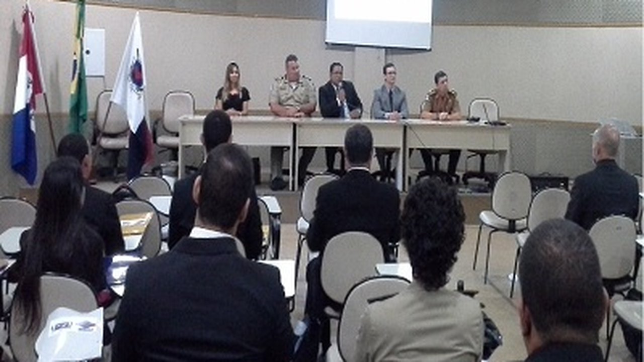 Comandante da PM prestigia aula inaugural do Curso de Análise de Inteligência