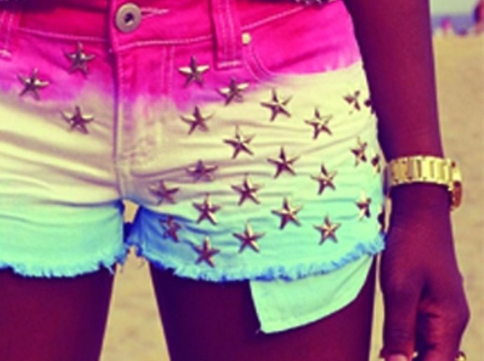 No Senac: aprenda a customizar roupas para o Carnaval