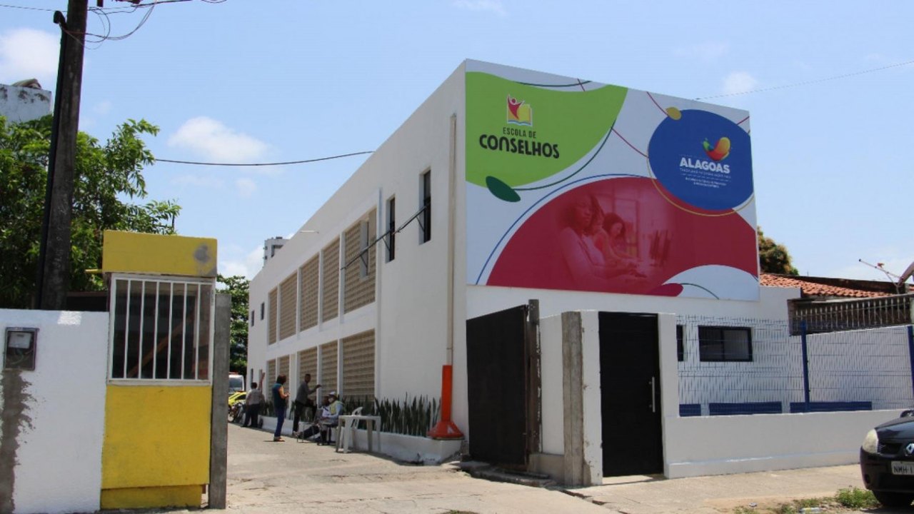 Seprev inaugura Escola de Conselhos e fortalece políticas de proteção a crianças e adolescentes