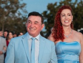 Filha de Amado Batista morre aos 46 anos