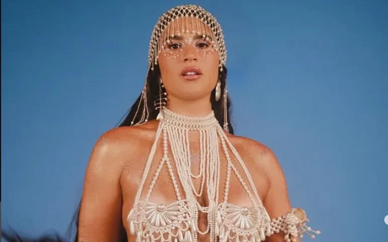 Dermatilomania: entenda o transtorno enfrentado por Giulia Costa, filha de Flávia Alessandra