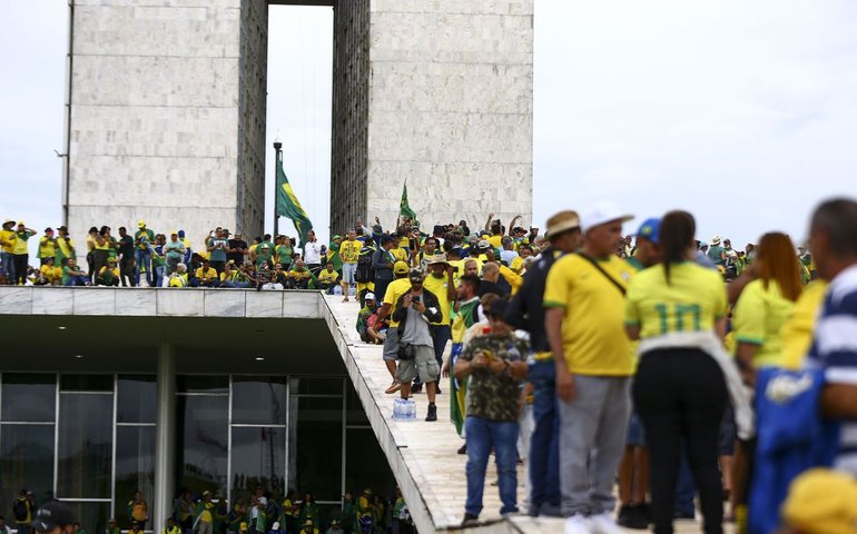 Anistiados em Brasília: entre a ditadura e o 8 de Janeiro