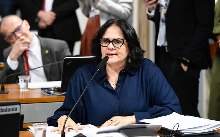 Projeto determina ação penal pública em estelionato contra pessoa com deficiência