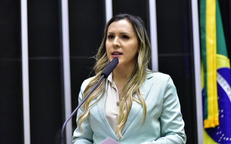 Comissão aprova criação de identidade com QR code dinâmico para pessoa com deficiência