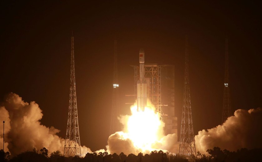 China lança com sucesso cargueiro espacial rumo à estação Tiangong (VÍDEO)