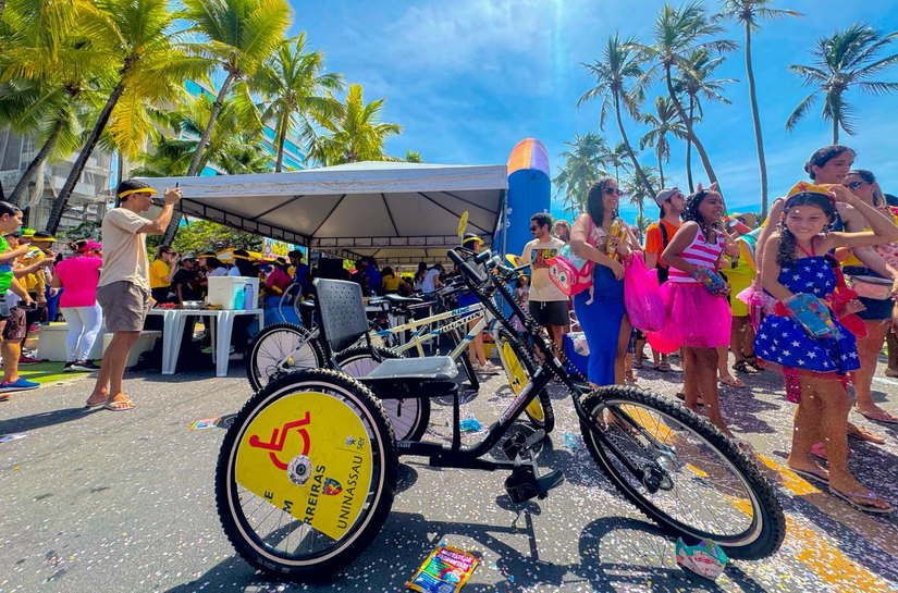 Bike Sem Barreiras promoveu inclusão e saúde na orla da Ponta Verde