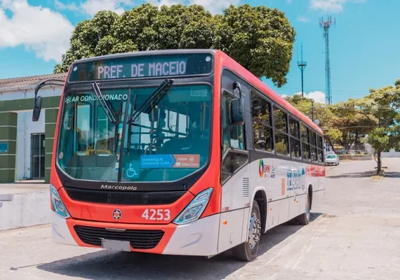 DMTT implementa nova linha 301 e reformula itinerário da linha 720 para atender à UFAL