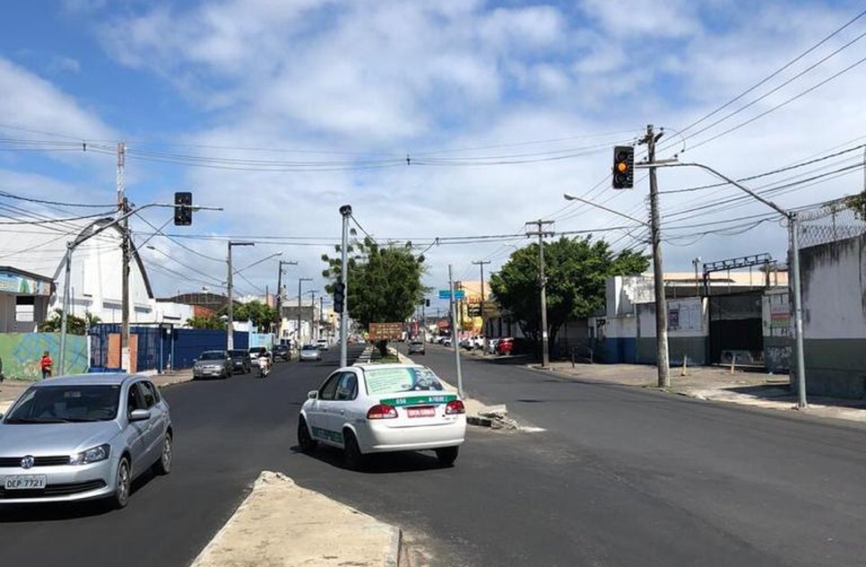 AVENIDA SIMEÃO SOBRAL / Foto: SMTT