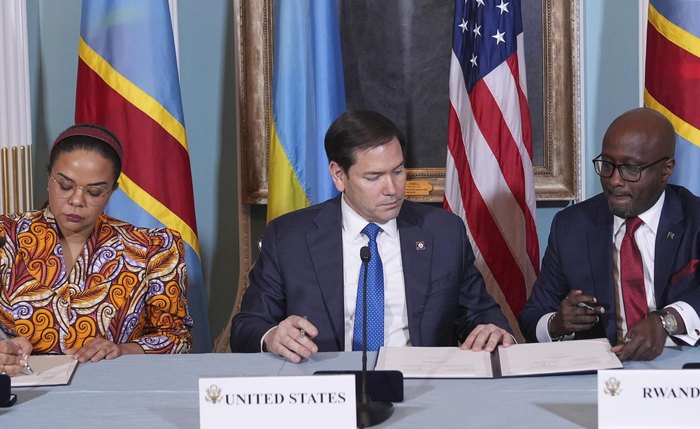 RD do Congo e Ruanda assinam declaração conjunta sobre caminho para a paz em cerimônia em Washington