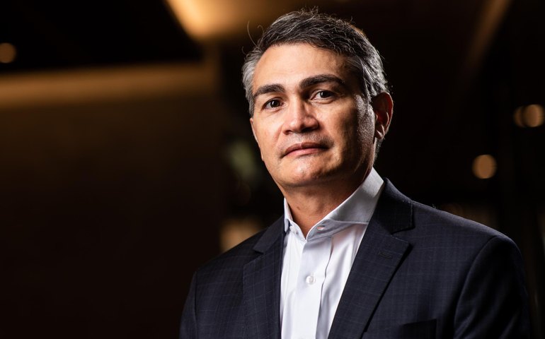 Isaac Sidney: Febraban segue debatendo com BC, governo e setor questão do rotativo