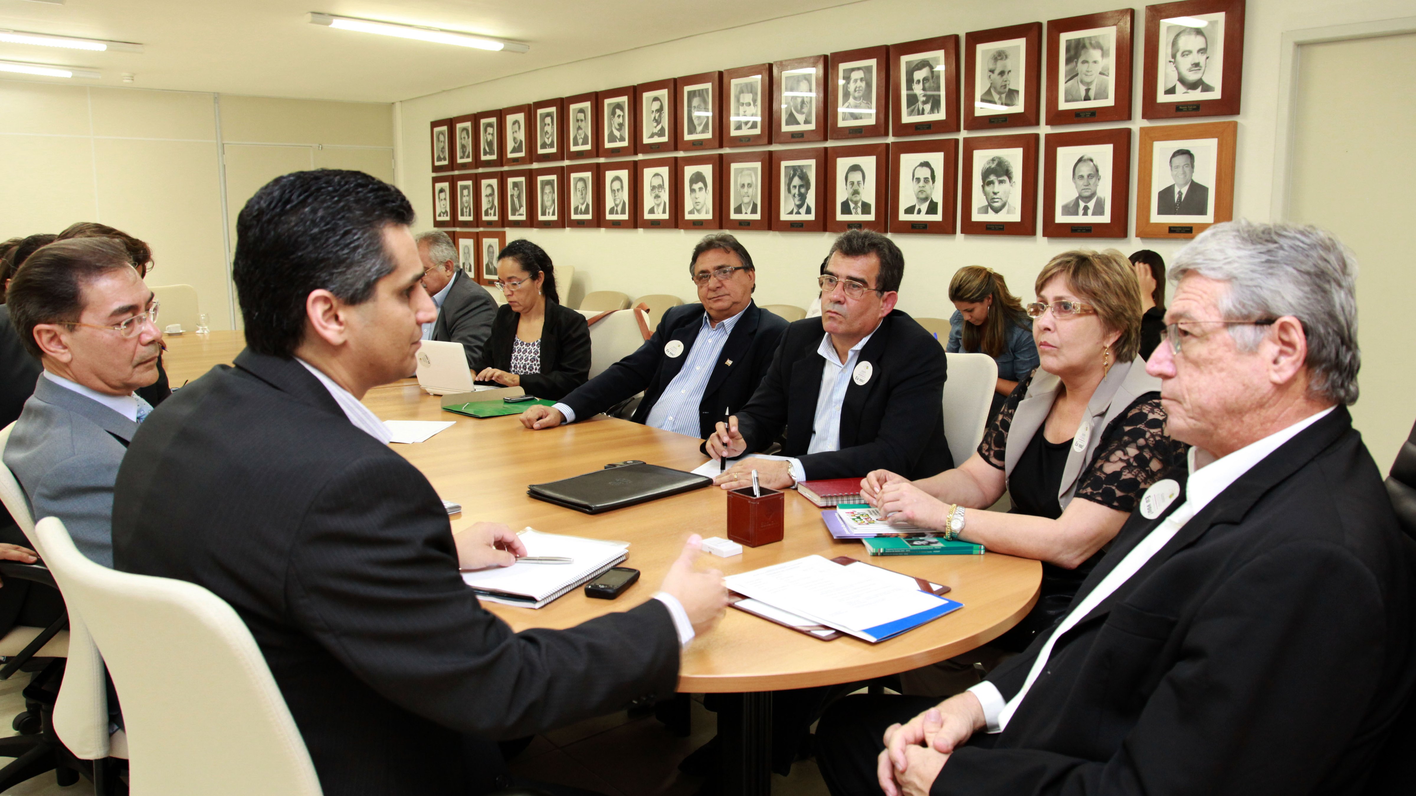 22-06-2011TEOTONIO VILELA - REUNIAO COM (MDS) (A (1).JPG