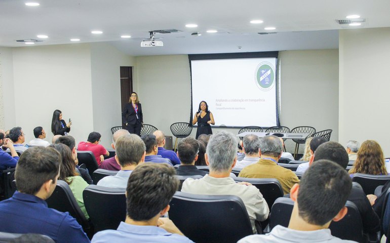 Sefaz-AL promove reunião de apresentação do CIAT para fortalecer processos e sistemas da Receita Estadual