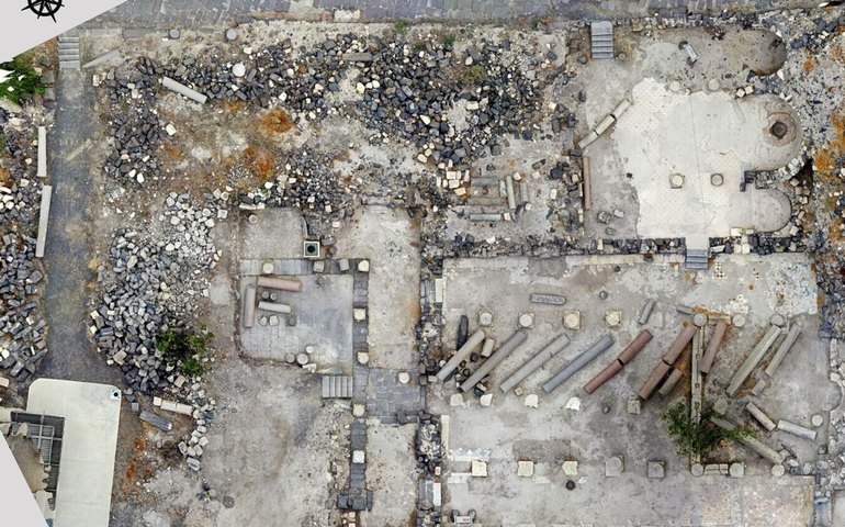 Catedral bizantina em Hipo com 2 salões batismais revela prática de duplo batismo (IMAGENS)