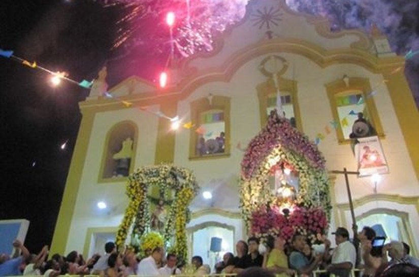 Tradicional festa da Padroeira de Anadia começa no domingo, 24