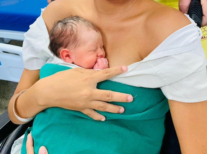 Hospital da Mulher utiliza Método Canguru na assistência aos bebês
