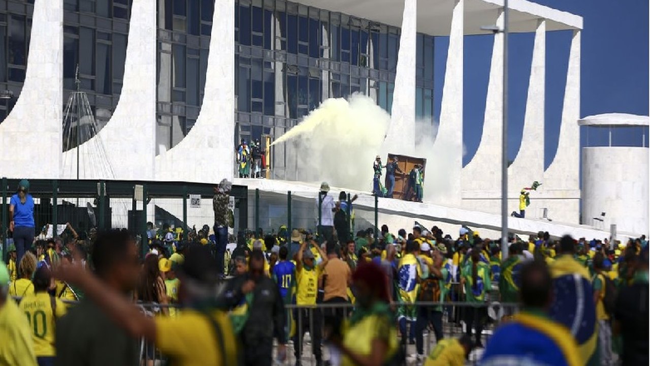 Governo abre canais para denúncias, informações e vídeos sobre ataques no DF