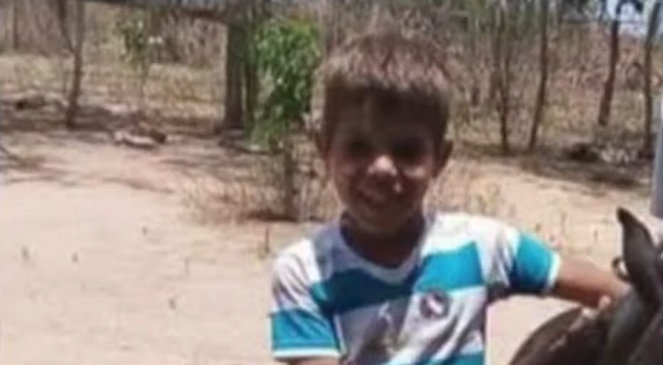 criança de 12 anos poço redodndo / Foto: Reprodução: Foto/ Redes Sociais