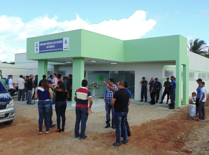 Álvaro Melo inaugura diversas obras na zona rural de Lagoa da Canoa