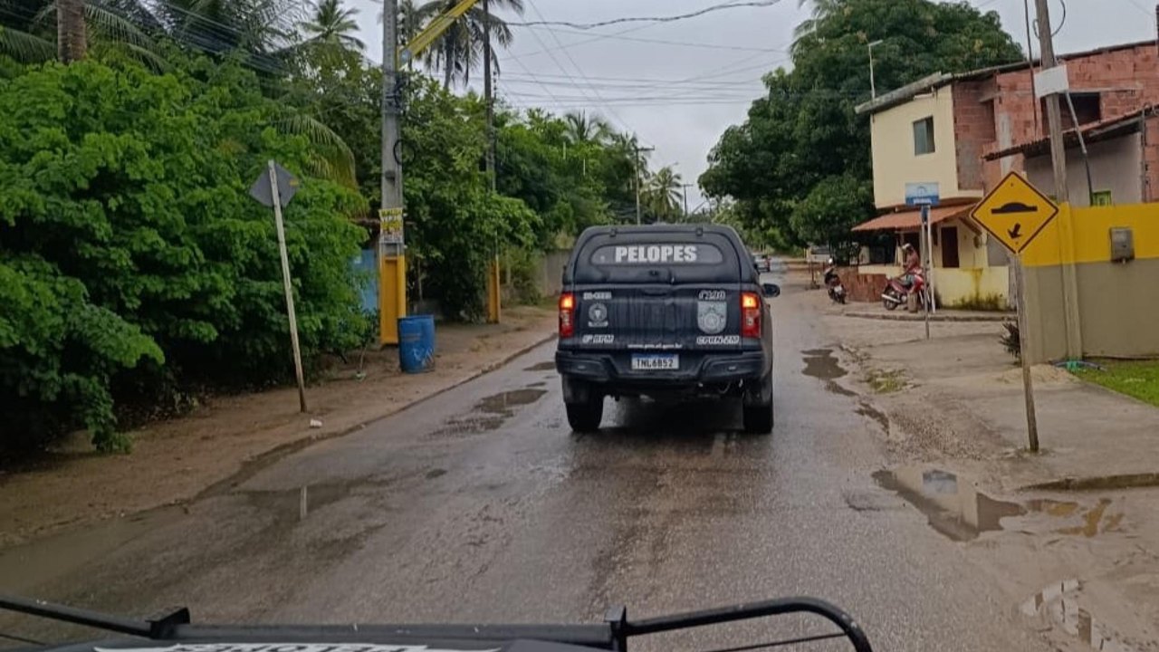 Homem é preso por porte ilegal de arma na zona rural de Porto de Pedras