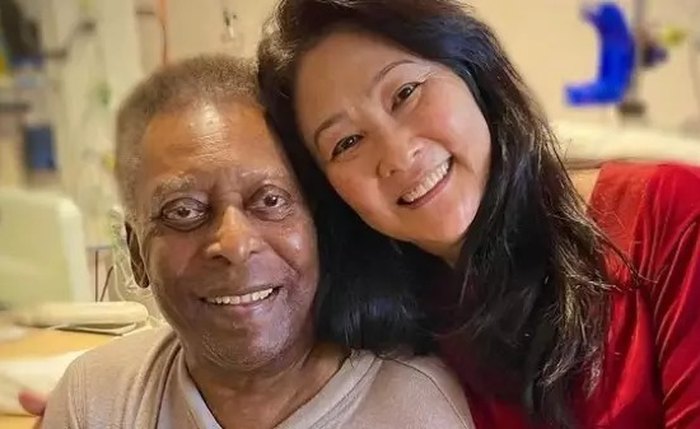 Pelé e Márcia Aoki viveram juntos por 6 anos até a morte do ídolo, em dezembro de 2022