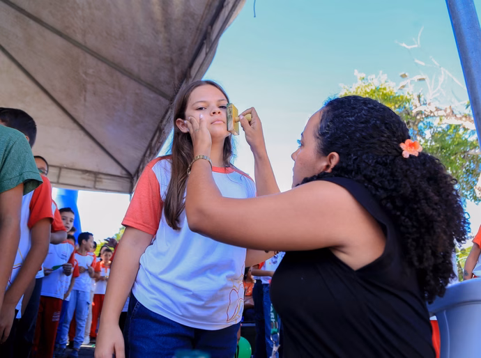 Caminhada de conscientização encerra Semana do Meio Ambiente de Penedo
