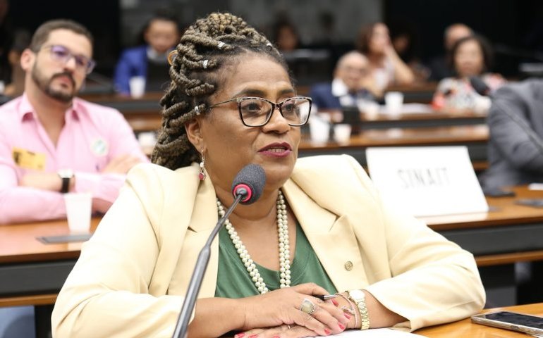 Governo e Justiça do Trabalho defendem regulamentar expropriação de propriedades com trabalho escravo