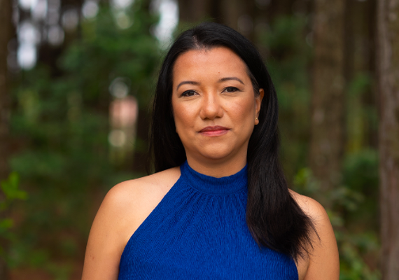 Destaque na Flip, cineasta premiada internacionalmente Juliana Sakae lança obra que une memória, identidade e ancestralidade