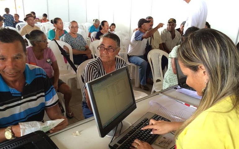 Seades planeja realizar 500 novos cadastros do Cartão do Idoso no Governo Presente