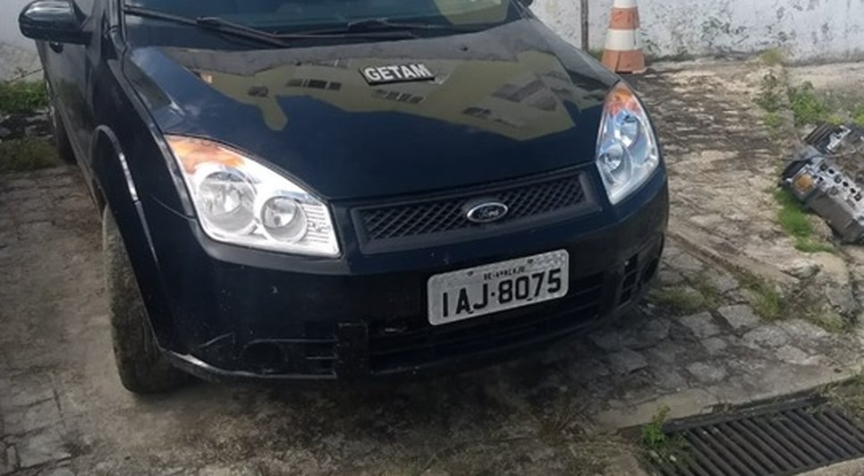 Carro é encontrado / Foto: Getam