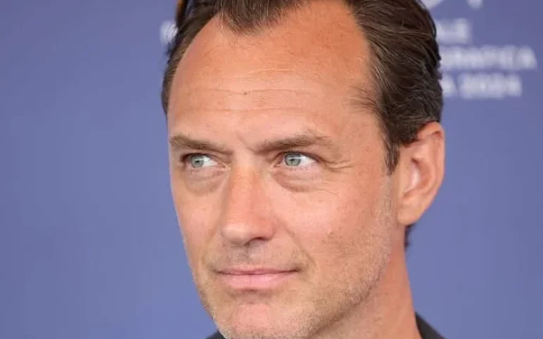 Ator Jude Law tem mais 6 filhos além da enteada de Jorginho; saiba mais