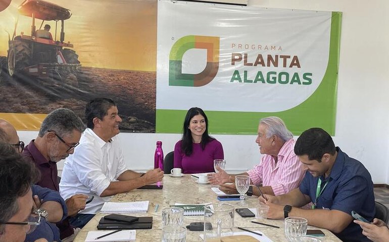 Seagri reúne parceiros para discutir fortalecimento da apicultura em Alagoas