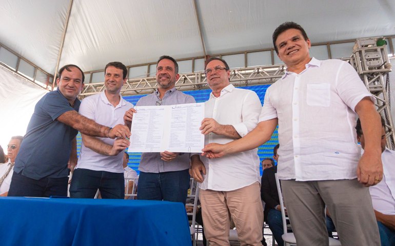 Luciano Barbosa e Paulo Dantas inauguram nova Casa de Custódia e 10 km de vias pavimentadas