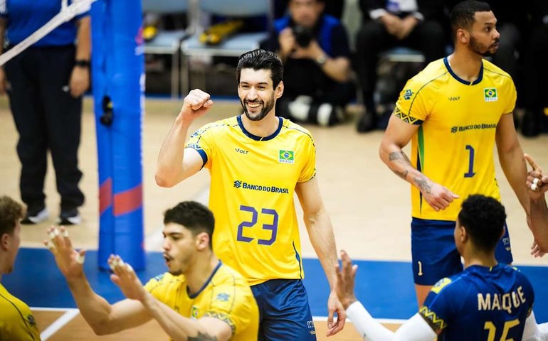 Brasil derrota Argentina e segue líder na Liga das Nações Masculina